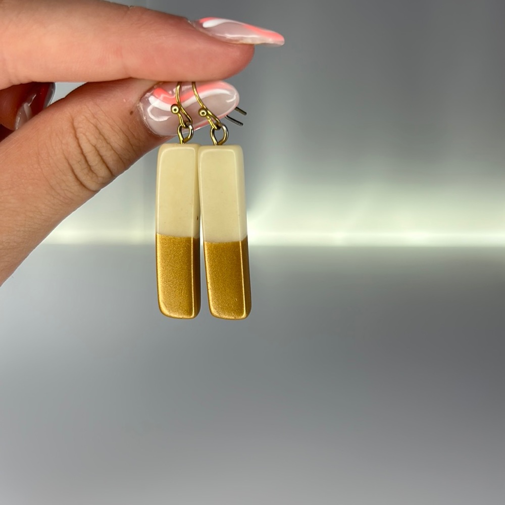 white and gold bar dangling earrings